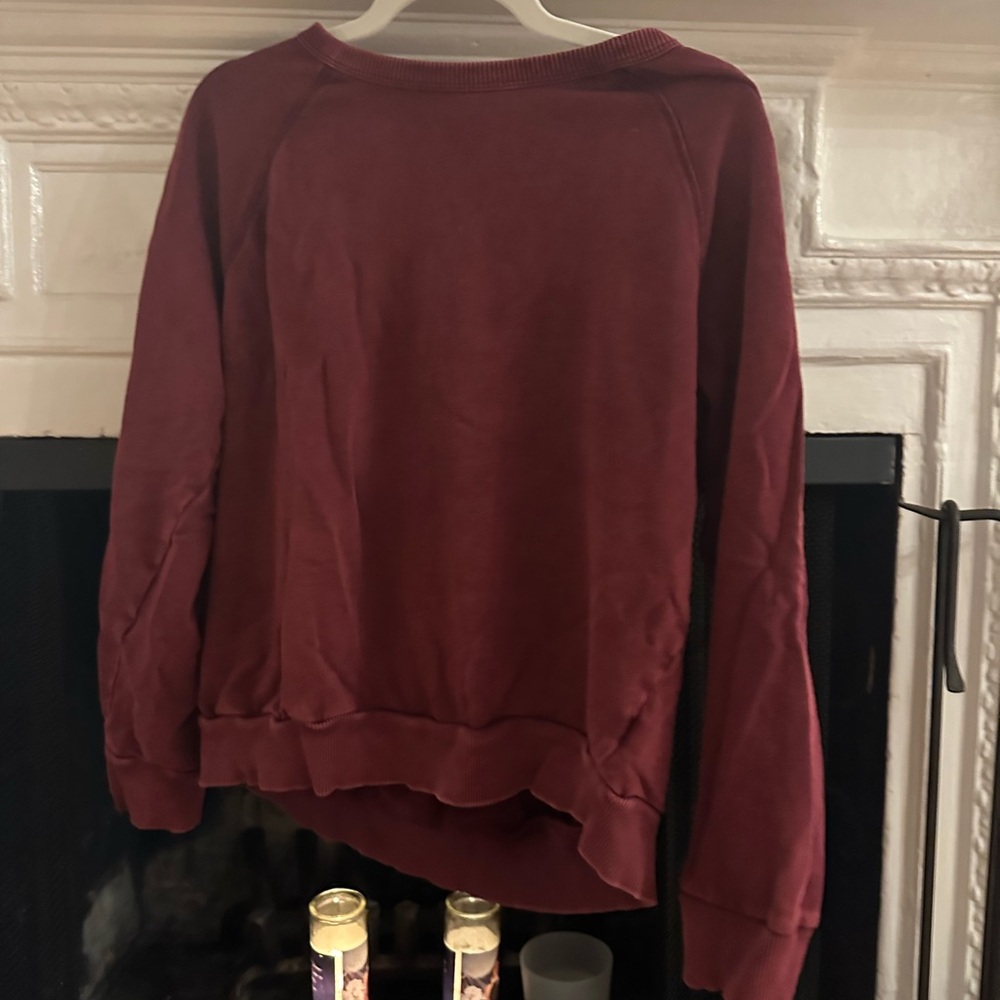 Universal threads sweatshirt